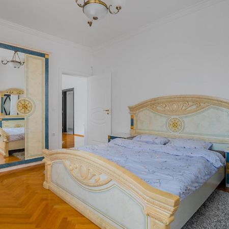 Central 2-Bd Bright Apartment In Sofia By Flat Mаnager Extérieur photo