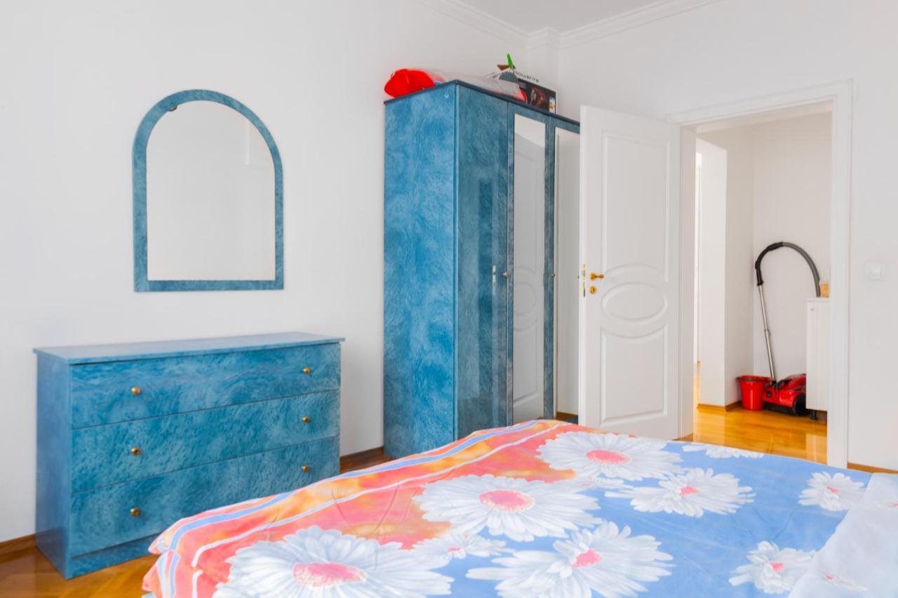 Central 2-Bd Bright Apartment In Sofia By Flat Mаnager Extérieur photo